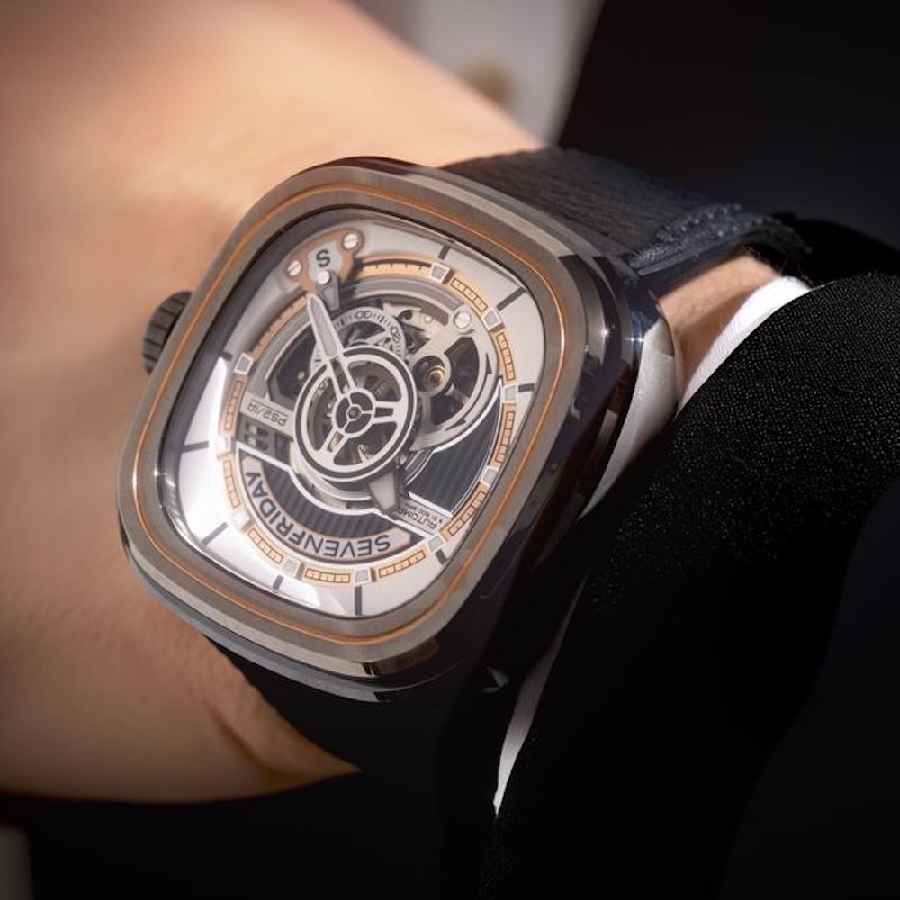 SEVENFRIDAY